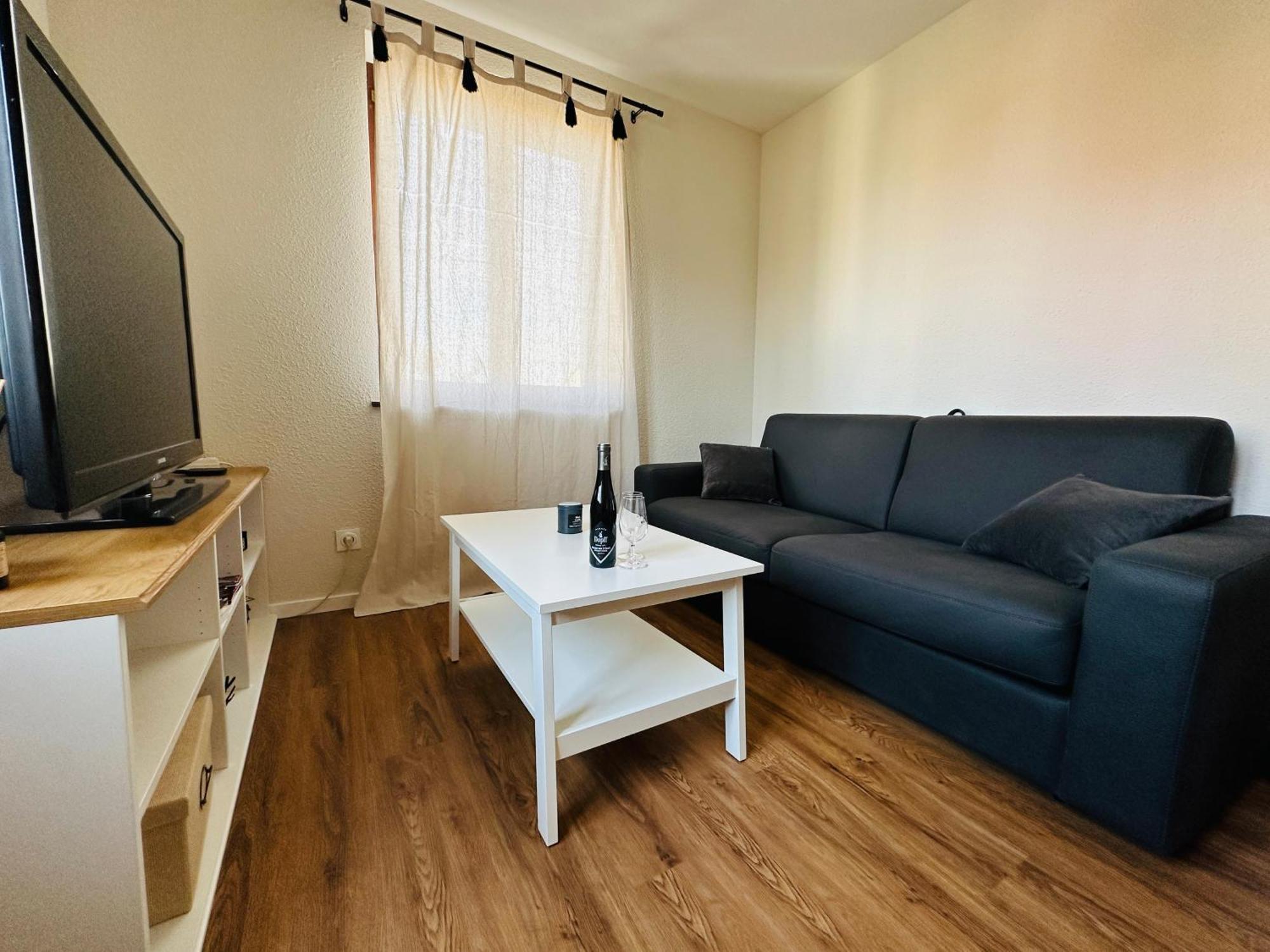 Charmant Appartement 2 Pieces オストハイム エクステリア 写真
